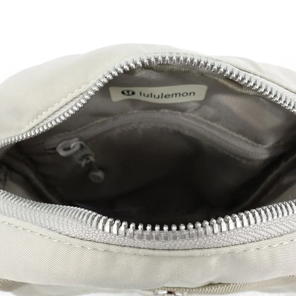 Lululemon Women's Wunderlust Crossbody Bag 2L Raw Linen Beige OS